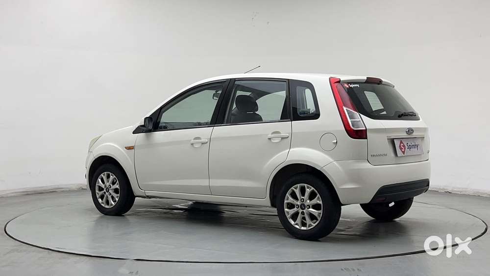 Ford Figo 1.2 Duratec Petrol Titanium, 2014, Petrol