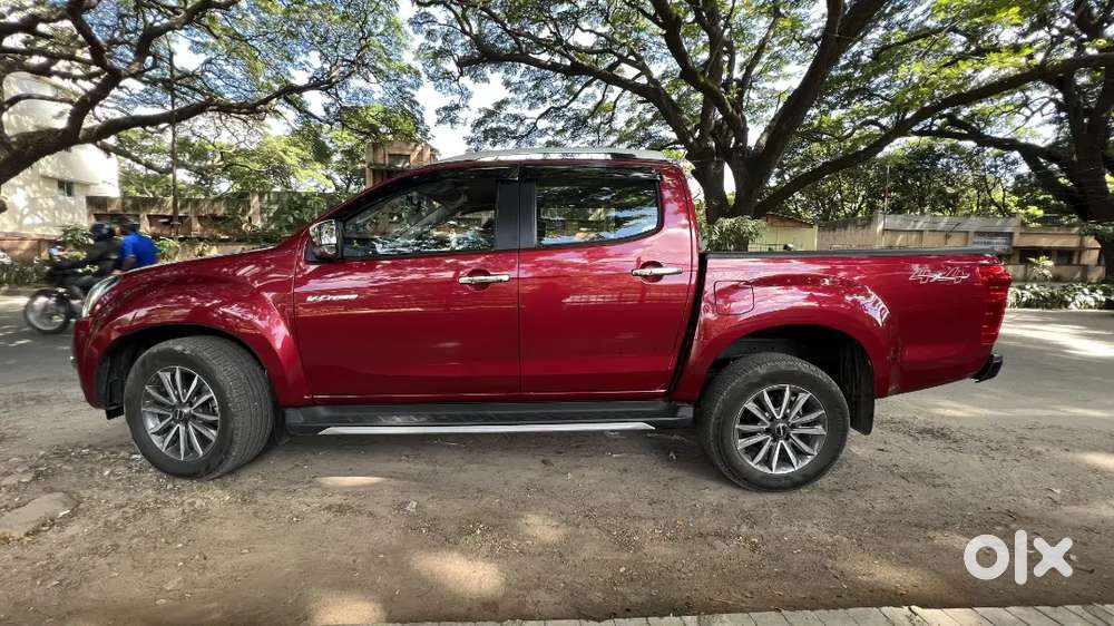 Isuzu D-max V-cross 2022 Suv