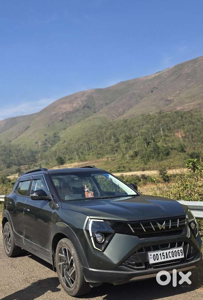 Mahindra Xuv 3xo Petrol Manual 2025 Brand New Condition
