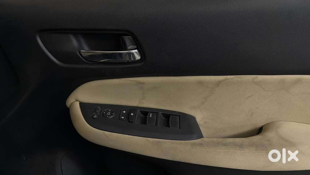 Honda City I-vtec V, 2024, Petrol