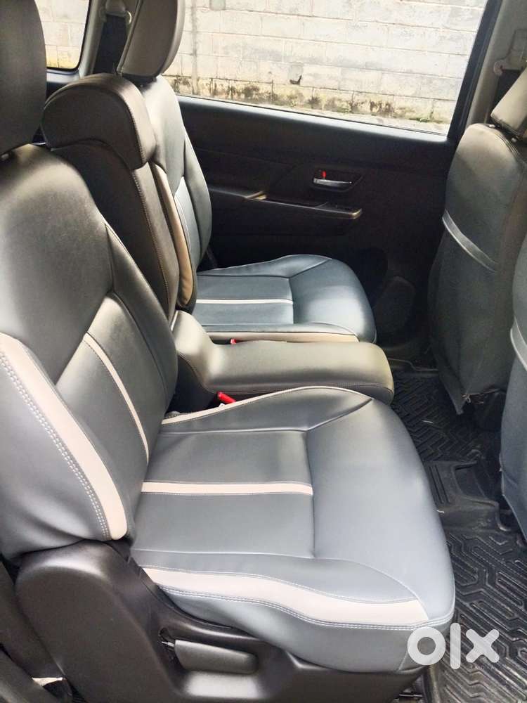 Maruti Suzuki Xl6 1.5 Zeta Mt, 2022, Petrol