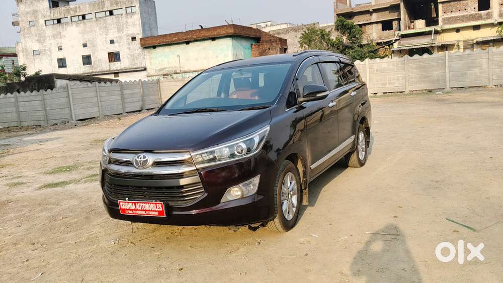 Toyota Innova Crysta 2.4 V, 2017, Diesel