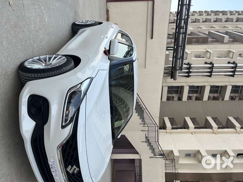 Maruti Suzuki Baleno 2024 Cng & Hybrids 24000 Km Driven