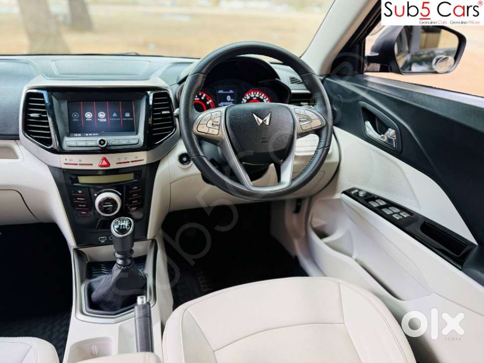 Mahindra Xuv300 W8 Option, 2023, Petrol