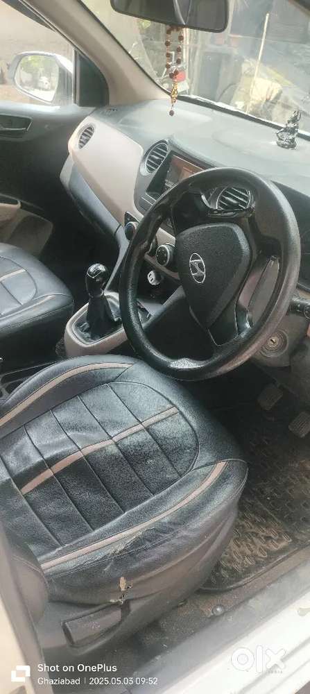 Hyundai Grand I10 2016 Year Car