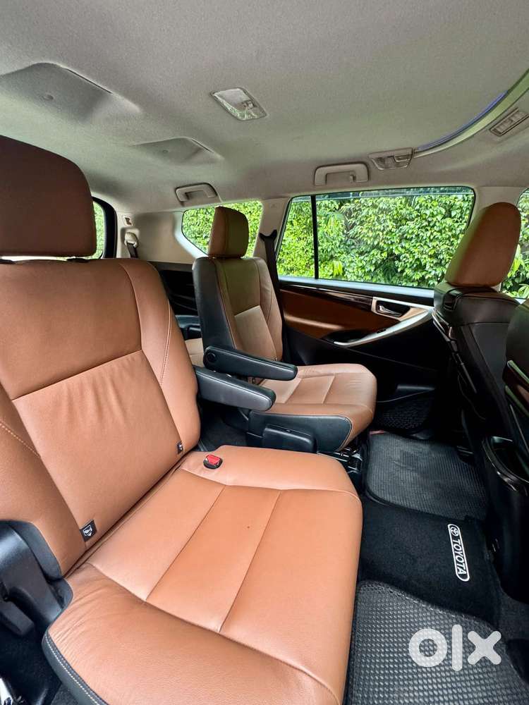 Toyota Innova Crysta [2020-ongoing] 2.7 Zx At 7 Str, 2017, Petrol