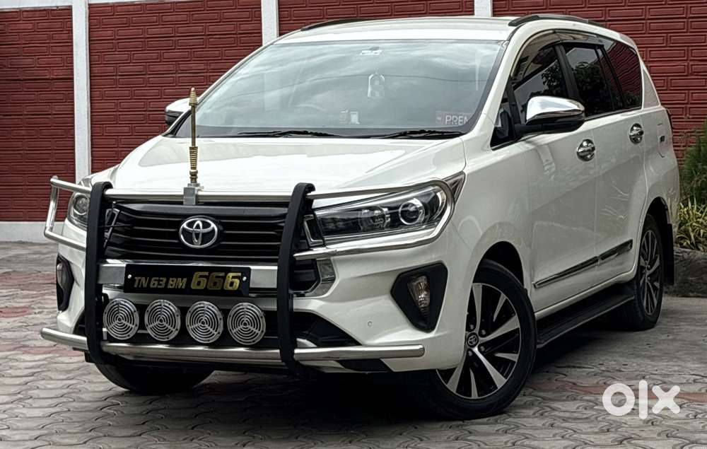 Toyota Innova Crysta 2.4 V, 2022, Diesel