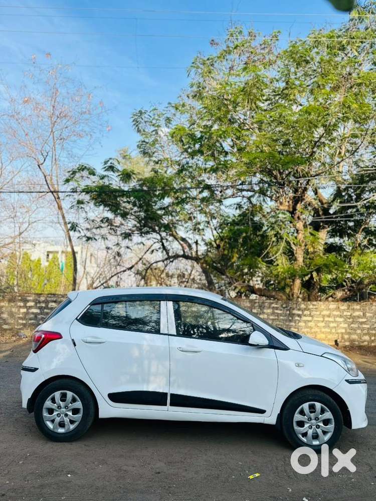 Hyundai Grand I10 2017 Petrol Good Condition