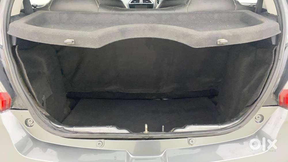 Tata Tiago Nrg 1.2 Xz Amt, 2022, Petrol