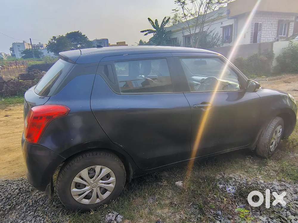 Maruti Suzuki Swift 2018 Petrol 75000 Km Driven