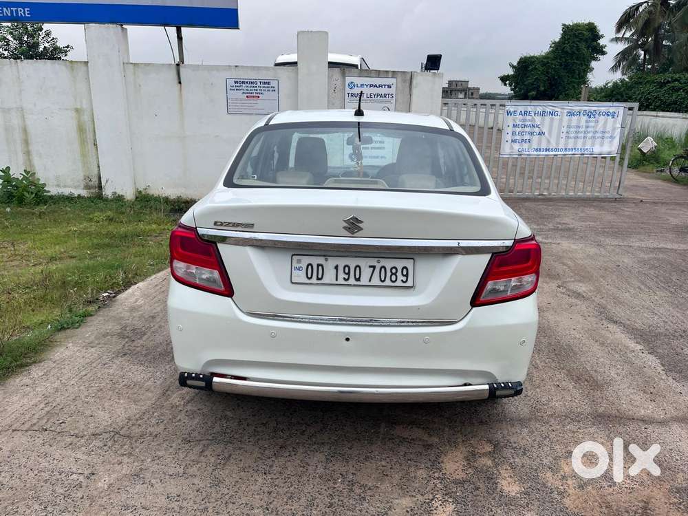 Maruti Suzuki Dzire 2017-2020 1.2 Vxi Amt, 2019, Petrol