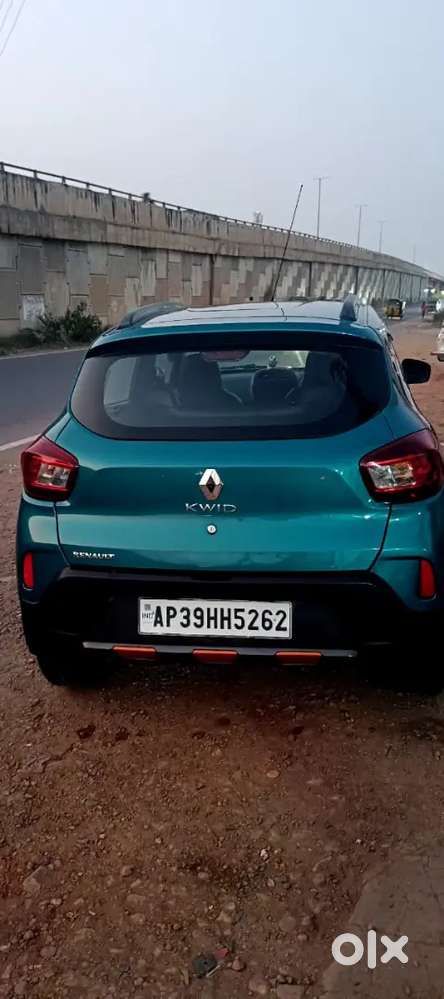 Good Maintenance, Family Using Vehicle