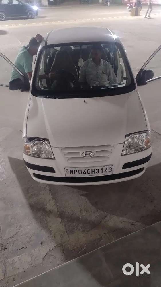 Hyundai Santro Xing 2011 Petrol/lpg 12000 Km Running First Owner