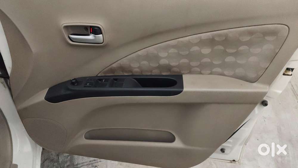 Maruti Suzuki Celerio 2014-2017 Zxi At, 2017, Cng & Hybrids
