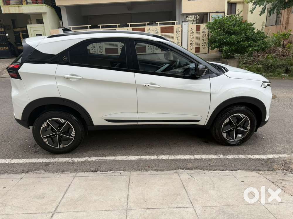 Tata Nexon Petrol 2023
