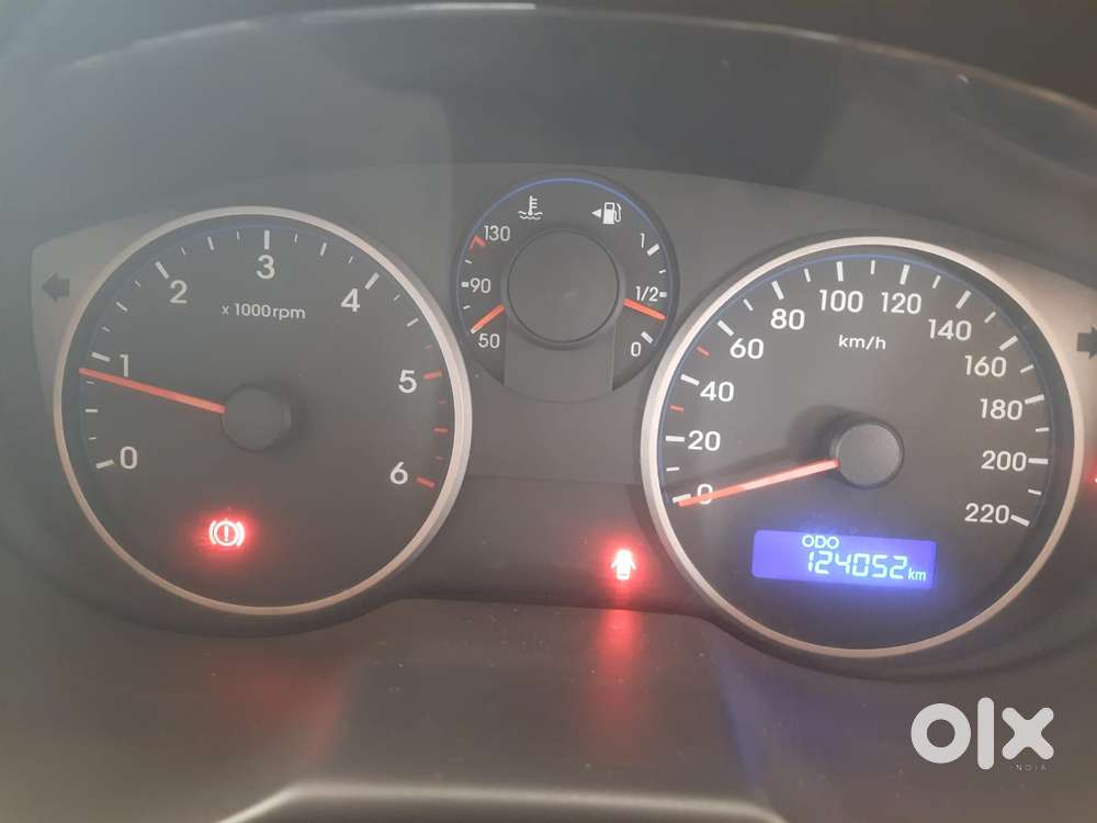 Hyundai I20 Sportz 1.4 Crdi 6 Speed Bs-iv, 2012, Diesel