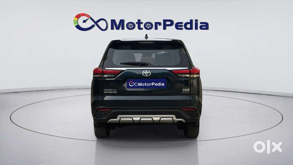 Toyota Innova Hycross 2.0 Zx (o) Hybrid 7 Str, 2025, Petrol
