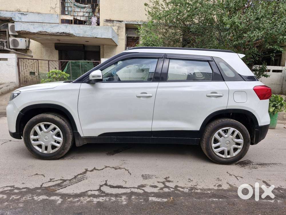 Maruti Suzuki Brezza 1.5 Lxi Smart Hybrid, 2021, Petrol