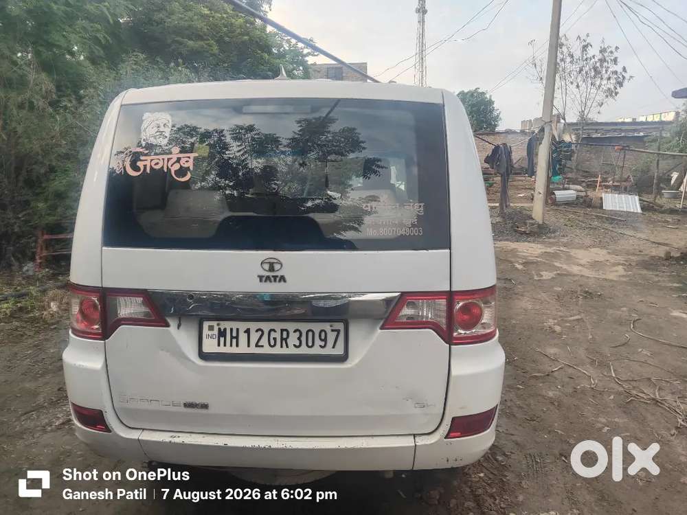 Tata Sumo Grande 2011