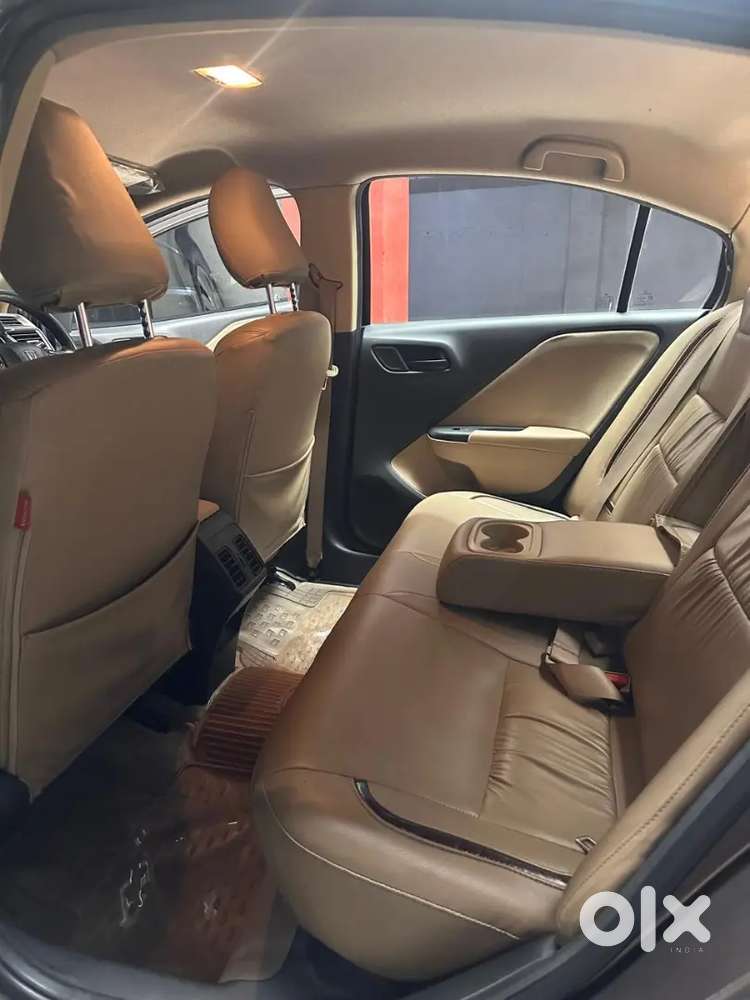 Honda City Sv | 2015 | 1.20 Lakh Km | Delhi Registration