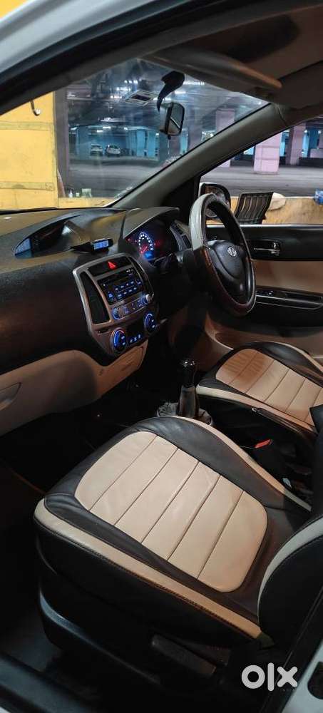 Hyundai I20 Magna 1.2 Vtvt, 2012, Petrol