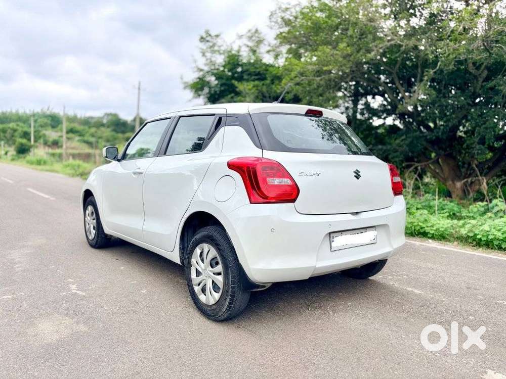 Maruti Suzuki Swift Vxi Abs Bsiv, 2022, Petrol