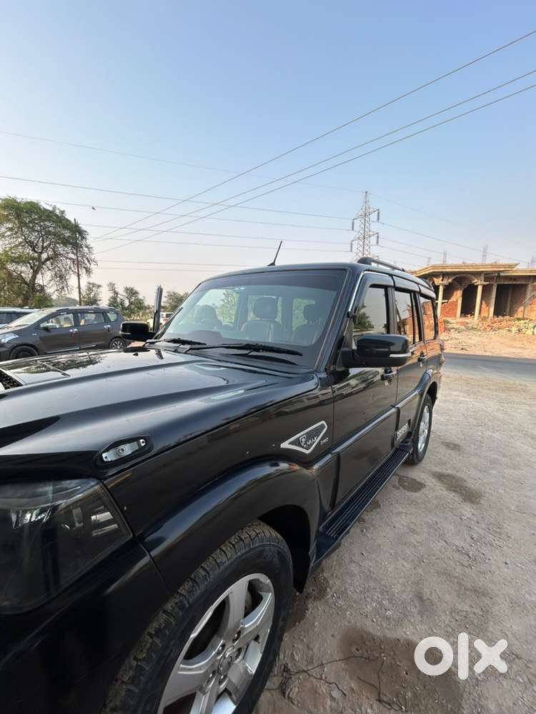Mahindra Scorpio 2019 Diesel Well Maintained