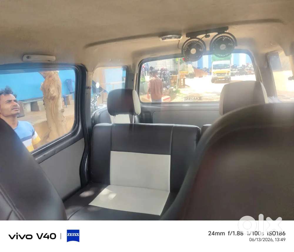 Maruti Suzuki Eeco 2016 Petrol 70000 Km Driven