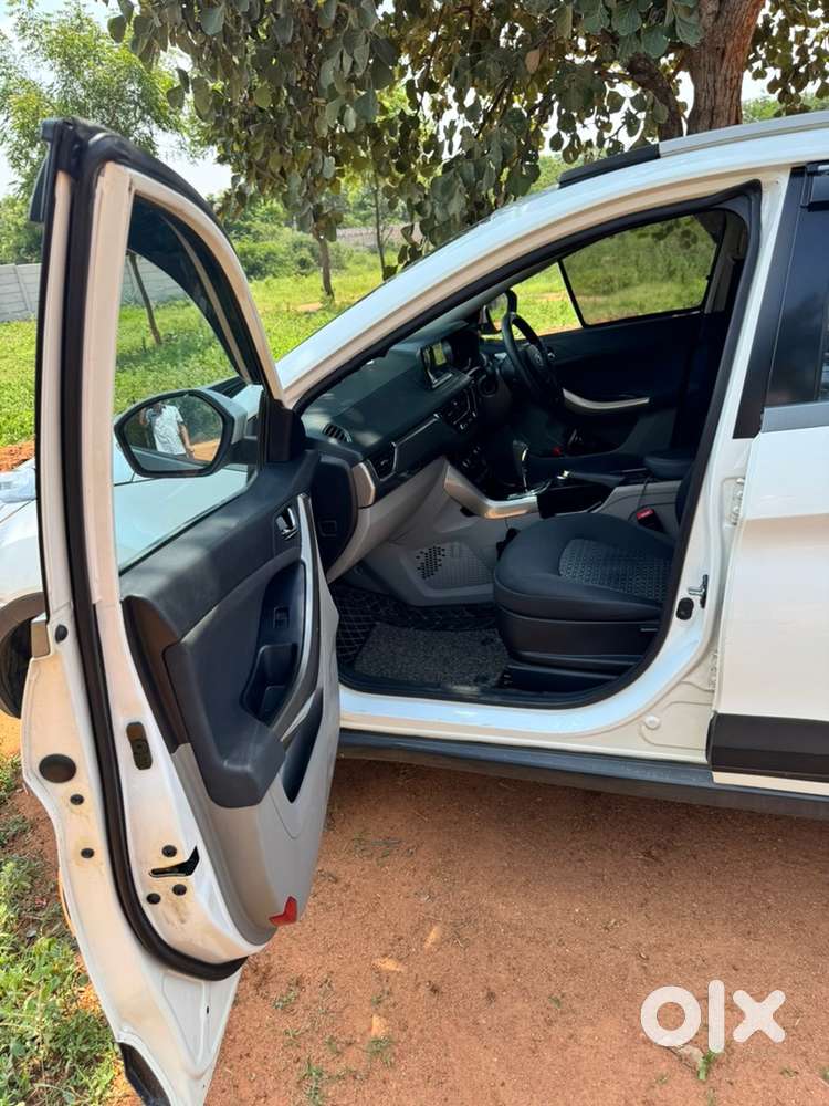 Tata Nexon Petrol 2019 Automatic , Single Hand Driven & Maintained