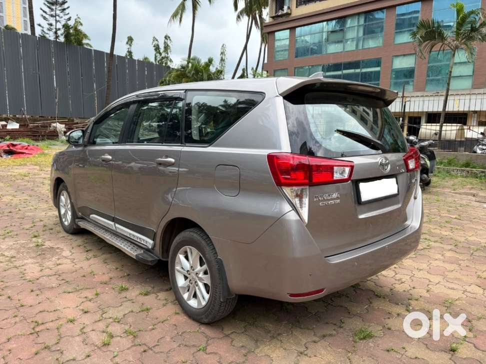 Toyota Innova Crysta 2.7 Gx At, 2020, Diesel