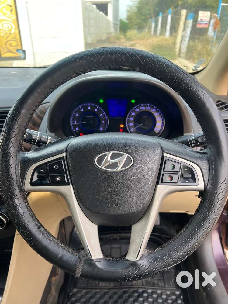 Hyundai Verna 2011-2014 1.6 Sx Vtvt (o) At, 2012, Petrol