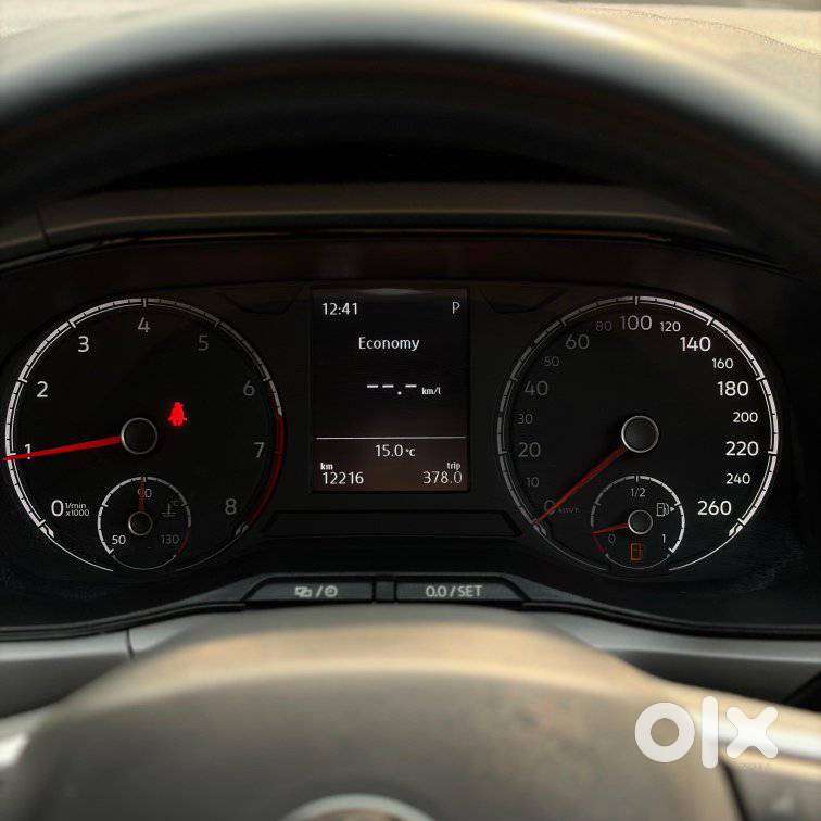 Volkswagen Taigun 1.0 Tsi Highline At, 2023, Petrol