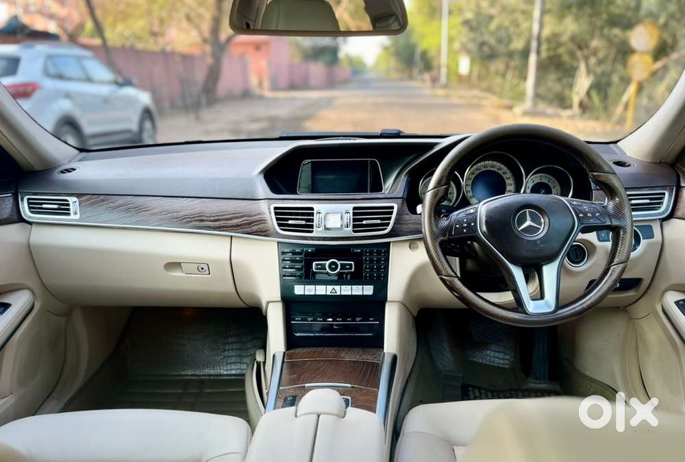 Mercedes-benz E-class E200 Petrol (2015)