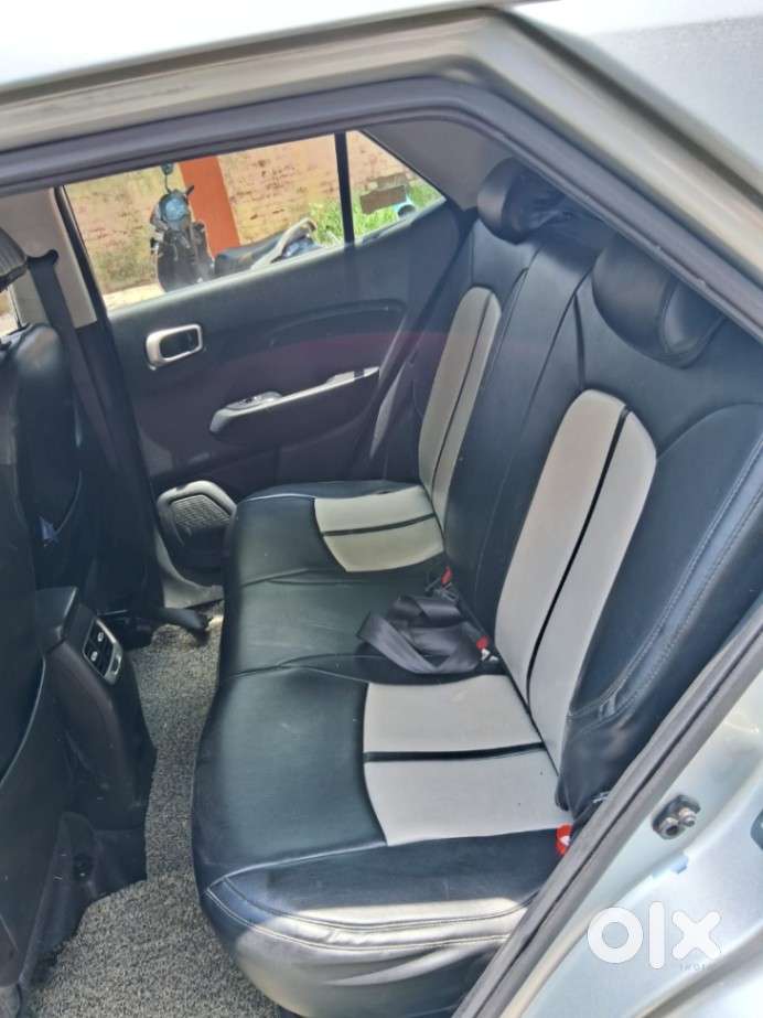 Hyundai Venue 1.0 Sx Turbo Imt Dual Tone Sport, 2019, Petrol