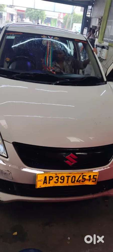 Maruti Suzuki Dzire 2020 Cng & Hybrids 220000 Km Driven