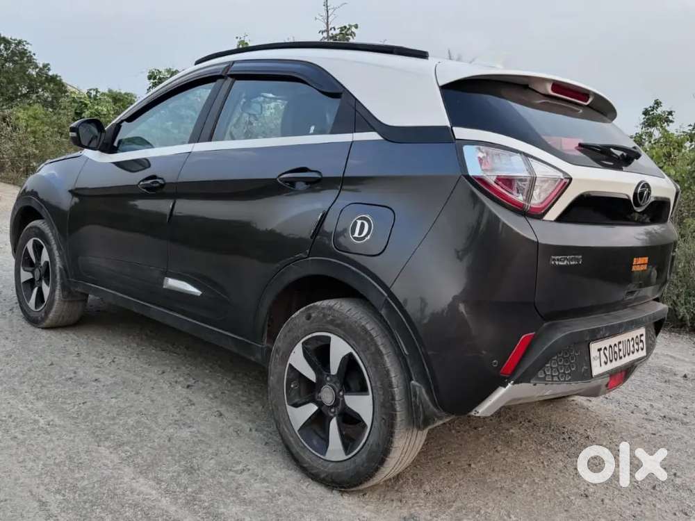 Tata Nexon Xz Plus Dual Tone Push Start