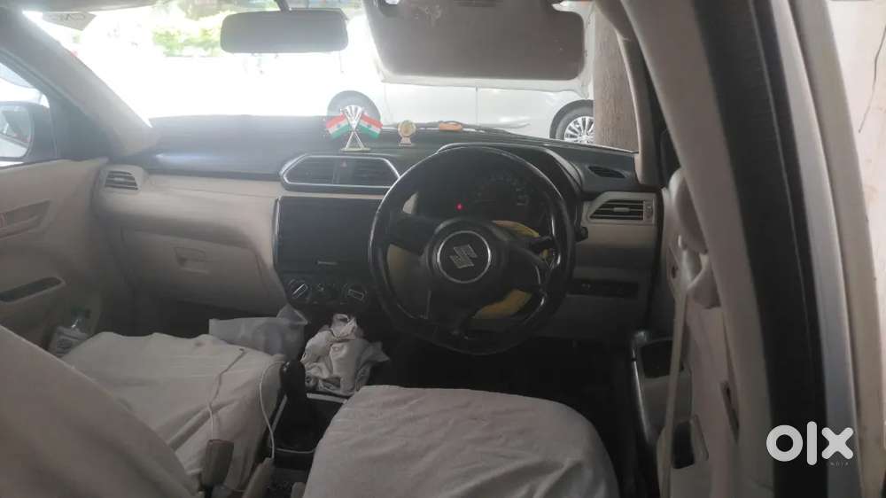Maruti Suzuki Tours Commercial Car Hi One Time Tax Jama Hi