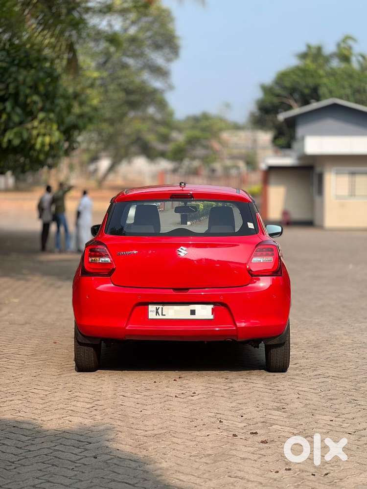 Maruti Suzuki Swift 1.2 Vxi (o), 2023, Petrol