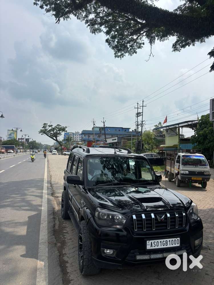 Mahindra Scorpio 2024 Diesel Well Maintained