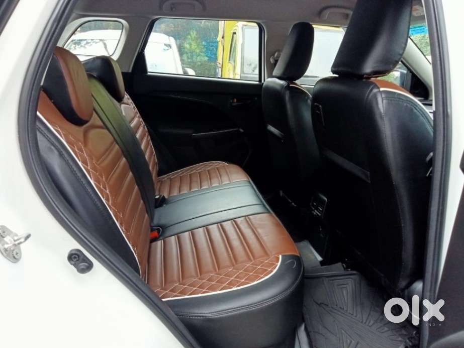 Maruti Suzuki Brezza 1.5 Vxi At Smart Hybrid, 2023, Petrol