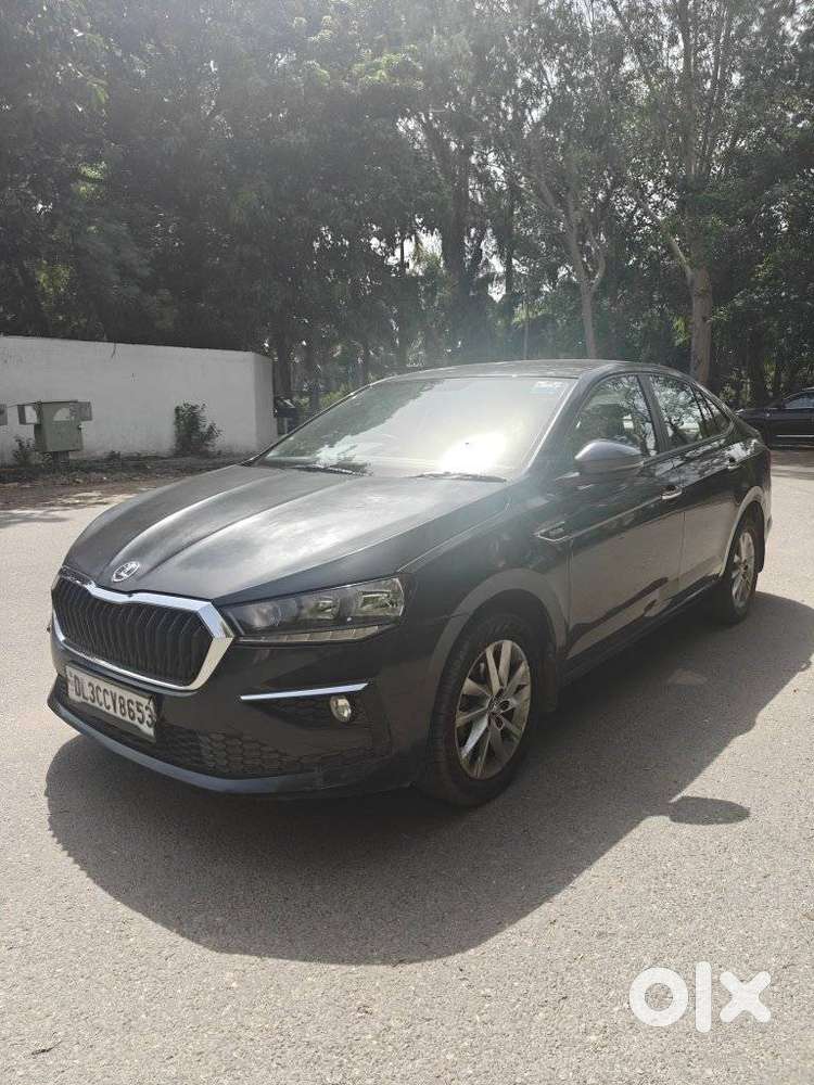 Skoda Slavia 1.0 Ambition Tsi At, 2022, Petrol