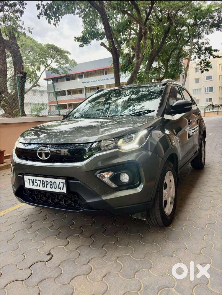Tata Nexon 1.5 Revotorq Xma Amt (s), 2022, Diesel
