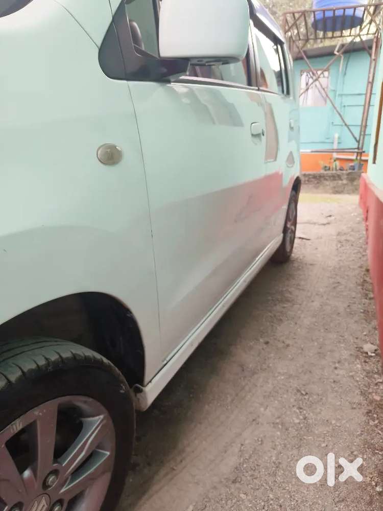 The Car Is Absolutely Well Maintained No Need To Repair Anything.