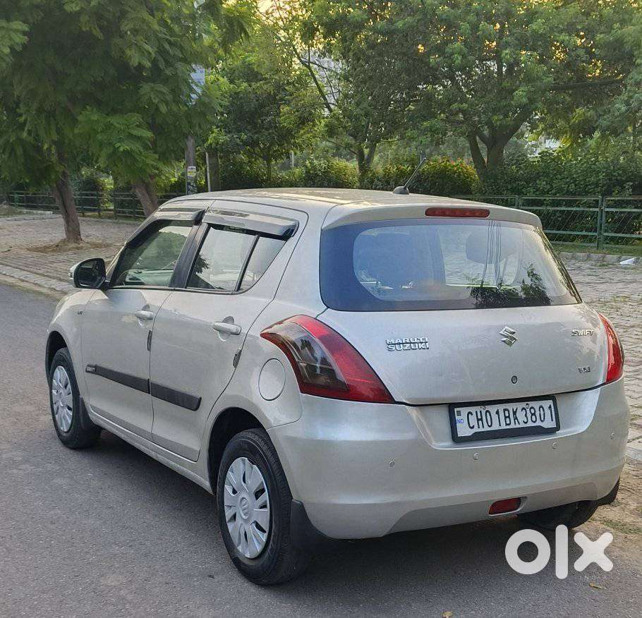 Maruti Suzuki Swift 1.2 Vxi (o), 2016, Petrol