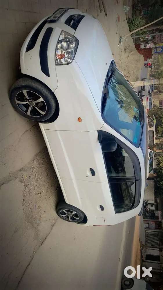Hyundai Santro Asta Petrol 2002