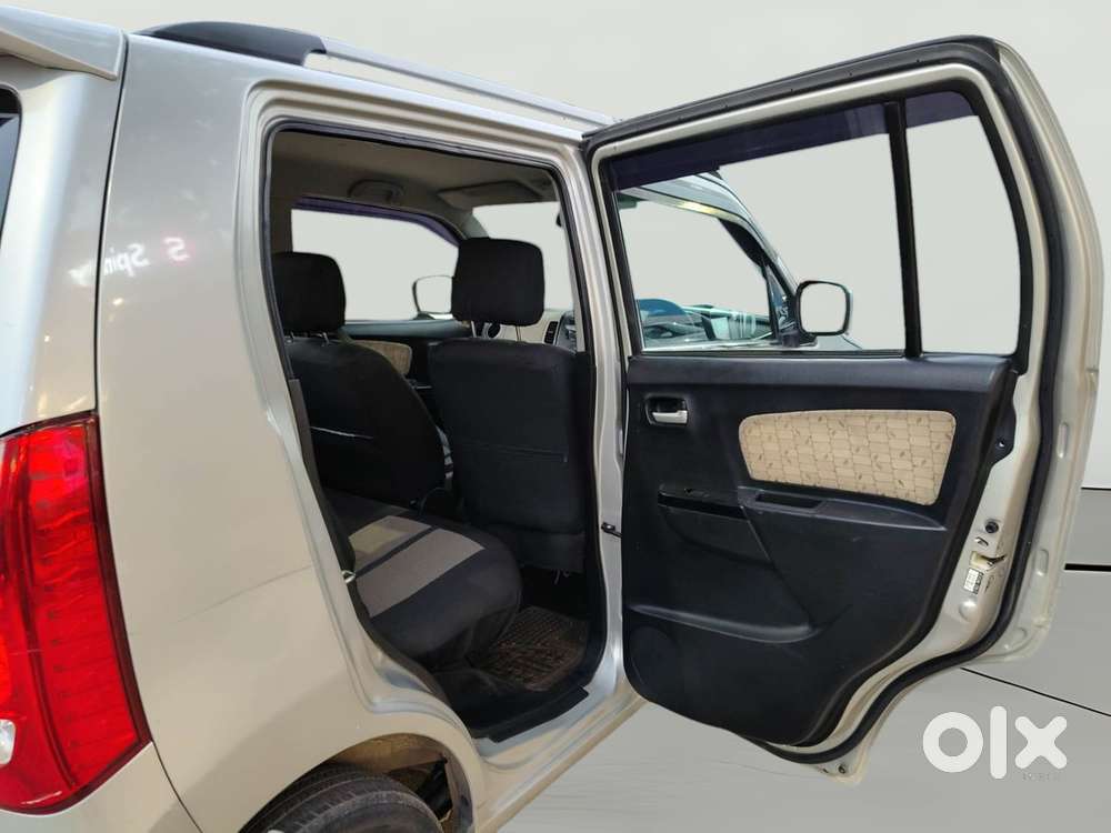 Maruti Suzuki Wagon R 1.0 Vxi Amt, 2017, Petrol