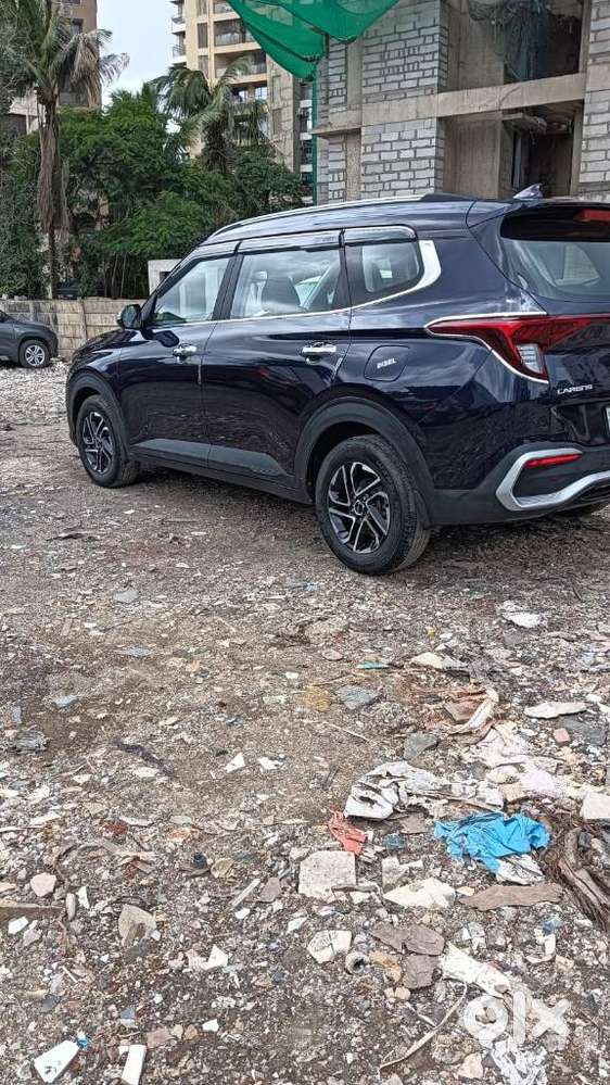 Kia Carens, 2022, Petrol