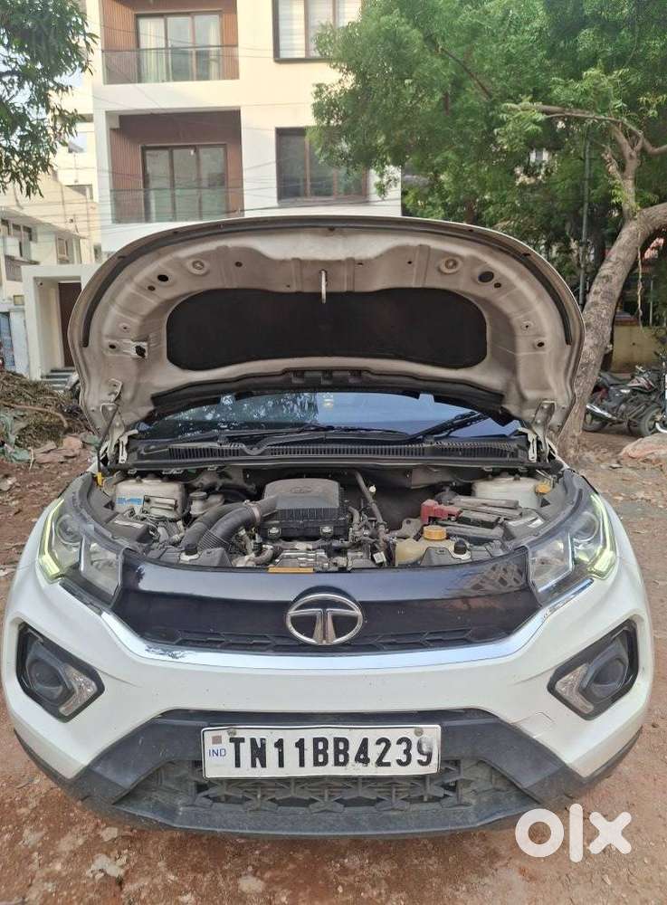 Tata Nexon 1.2 Revotron Xm (s), 2022, Petrol