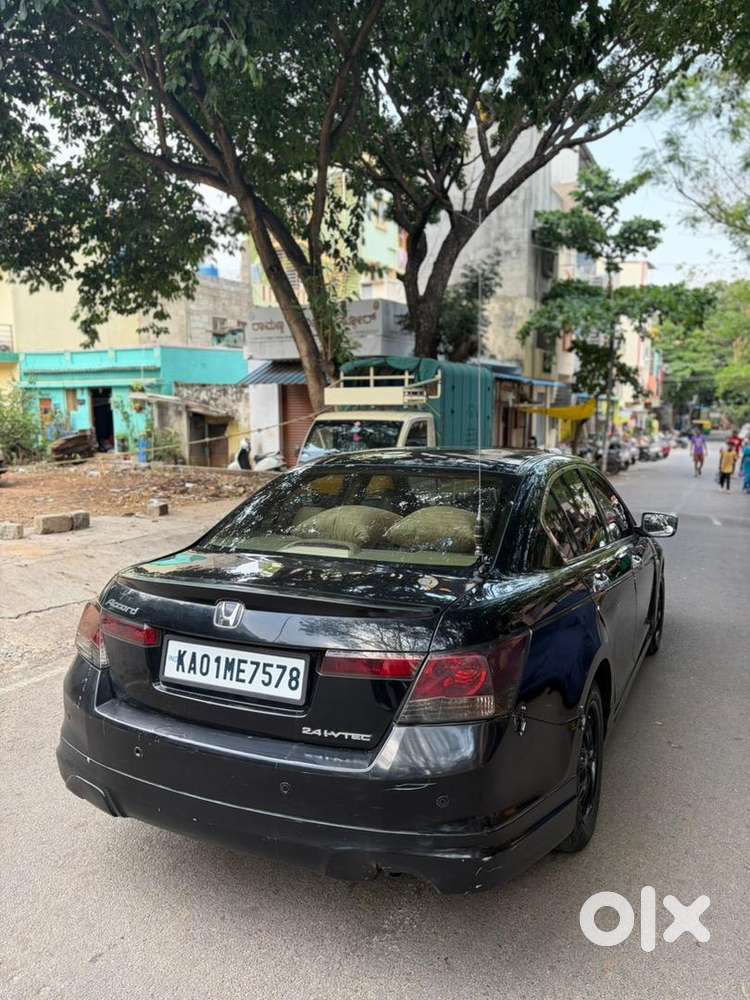 Honda Accord 2008 (black) – Executive Sedan For