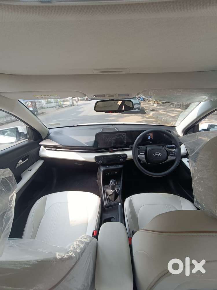 Hyundai Verna Sx Option, 2025, Petrol